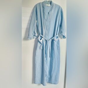 Eileen West Blue White Seersucker Bathrobe